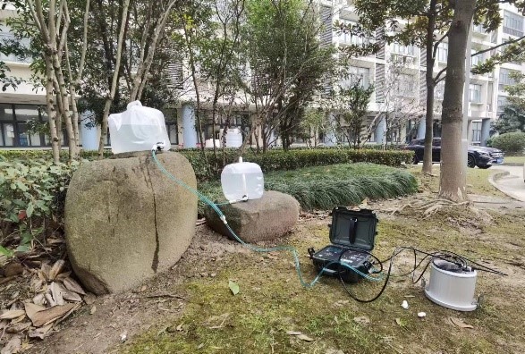 1745915132604265.jpg SATURO.jpg